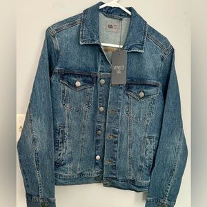 Men’s Jean jacket NWT